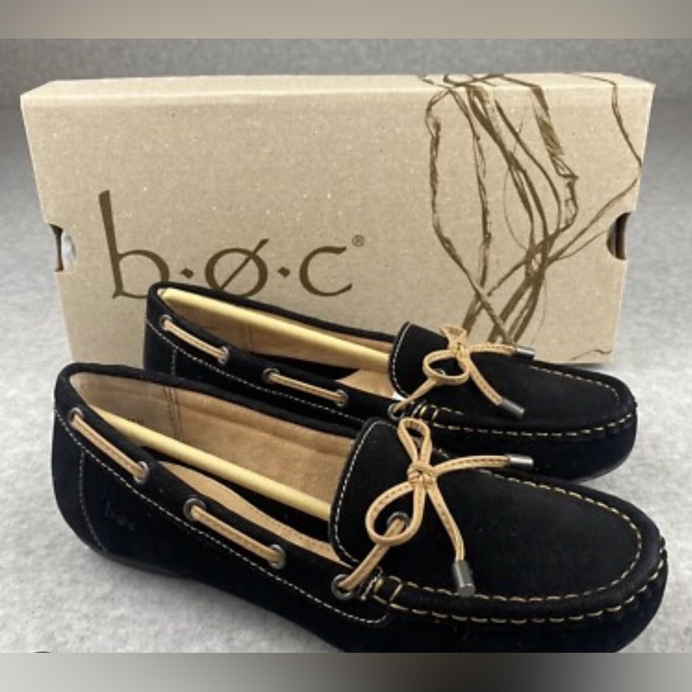 b.o.c. Black and Tan Women's Loafers - Size 9
